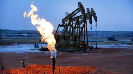 Индия разгоняет нефть Индия разгоняет нефть