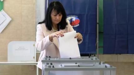 Имеют право: полмиллиона жителей Донбасса проголосуют на выборах в России Имеют право: полмиллиона жителей Донбасса проголосуют на выборах в России