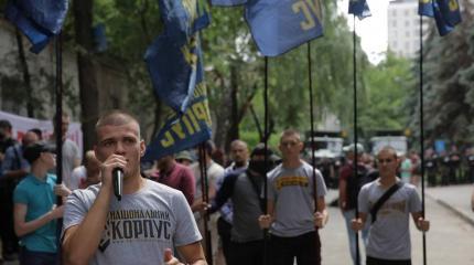 По примеру Прибалтики: на Украине предлагают ввести статус «неграждан» По примеру Прибалтики: на Украине предлагают ввести статус «неграждан»
