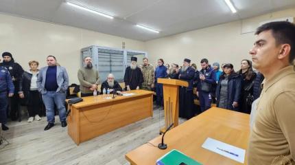 «Зелёная плесень» издевается над митрополитом Арсением