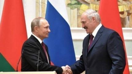 Лукашенко просит Путина принять Беларусь в состав РФ? Лукашенко просит Путина принять Беларусь в состав РФ?