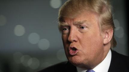 Трамп прервал речь перед избирателями, чтобы пожаловаться на отель