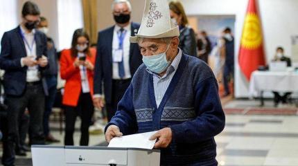Кыргызстан стал президентской республикой при минимальных протестах Кыргызстан стал президентской республикой при минимальных протестах