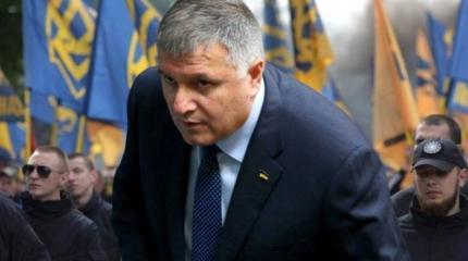 Наезд на «Азов»: непотопляемости Авакова приходит конец Наезд на «Азов»: непотопляемости Авакова приходит конец