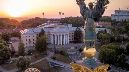 Sohu: отказ Киева отметить годовщину капитуляции нацистов – злая шутка
