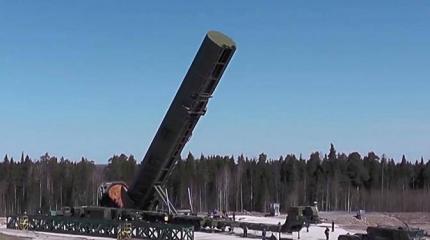 Америка намекает на смягчение санкций в обмен на «Сарматы» Америка намекает на смягчение санкций в обмен на «Сарматы»