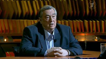 Проханов: рузрубить свастику Проханов: рузрубить свастику