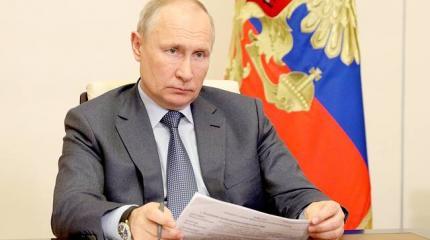 Путин: это очень печально, Украину превращают в "антипод" России Путин: это очень печально, Украину превращают в "антипод" России