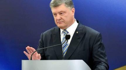 Новый поворот: на сайте Порошенко появилась петиция о переносе второго тура