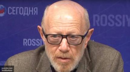 Павел Кандель: Мигранты на Балканах представляют большую опасность, чем гонка вооружений Павел Кандель: Мигранты на Балканах представляют большую опасность, чем гонка вооружений