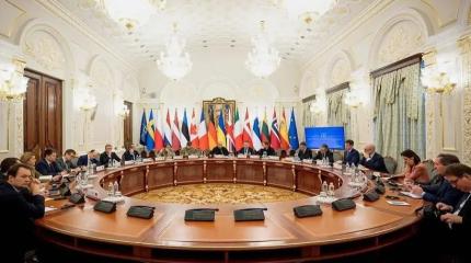 Натовский десант «коалиции желающих» высадился в Киеве