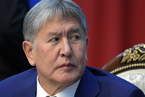 Атамбаев пообещал «не допустить превращения Киргизии в коммерческий киоск» Атамбаев пообещал «не допустить превращения Киргизии в коммерческий киоск»