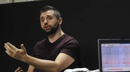 Нардеп Арахамия: западные партнеры Киева хотят восстановить отношения с РФ Нардеп Арахамия: западные партнеры Киева хотят восстановить отношения с РФ