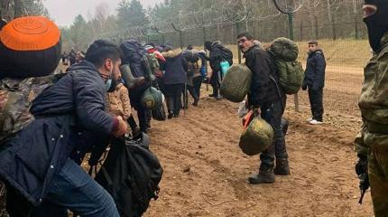 Европейские водомёты против беженцев: это другое Европейские водомёты против беженцев: это другое