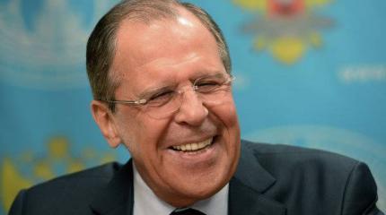 Коллеги Лаврова "не удержались" и показали его патриотическую куртку Коллеги Лаврова "не удержались" и показали его патриотическую куртку