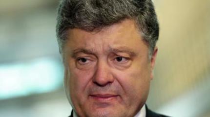 New York Times рассказало о возможной причине ослабления власти Порошенко