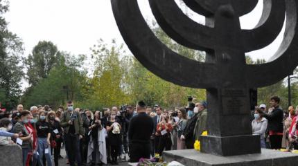 Бабий Яр-2021: Потомки палачей хотят задним числом прописаться среди жертв Бабий Яр-2021: Потомки палачей хотят задним числом прописаться среди жертв