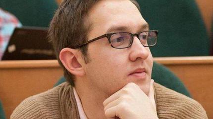 Андрей Стариков: Противостояние в Киеве может обернуться очередным Майданом Андрей Стариков: Противостояние в Киеве может обернуться очередным Майданом