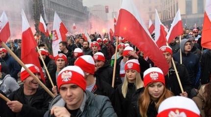 Нож в спину: Львов требует независимости от Киева Нож в спину: Львов требует независимости от Киева