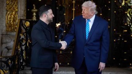 50 лет на шее США: Зеленский убеждает Трампа предоставить Киеву гарантии