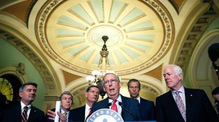 Конгресс США грозит «поразить Путина санкциями» Конгресс США грозит «поразить Путина санкциями»