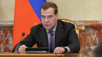 Дмитрий Медведев проводит заседание правительства о готовности к новому учебному году Дмитрий Медведев проводит заседание правительства о готовности к новому учебному году