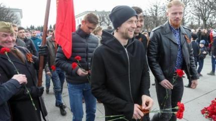 Анатолий Тимощук оказался в опале на Украине за георгиевскую ленточку Анатолий Тимощук оказался в опале на Украине за георгиевскую ленточку