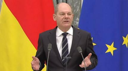 Украина тянет Шольца на дно, и не только его Украина тянет Шольца на дно, и не только его