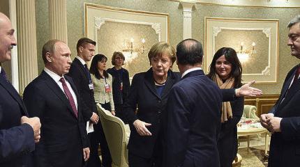 Переговоры в Минске: "Путин был в хорошем настроении, Порошенко надо было успокаивать" Переговоры в Минске: "Путин был в хорошем настроении, Порошенко надо было успокаивать"