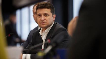 Зеленский поздравил украинцев с годовщиной независимости Украины Зеленский поздравил украинцев с годовщиной независимости Украины