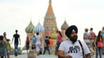 Иностранцы признаются в любви: «Все как будто помешались на России» Иностранцы признаются в любви: «Все как будто помешались на России»