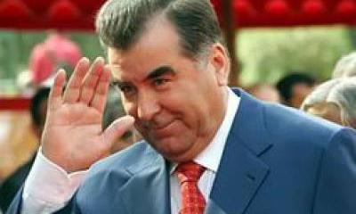 Президент Таджикистана создал себе пожизненную зону неприкосновенности Президент Таджикистана создал себе пожизненную зону неприкосновенности