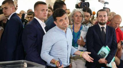 Партия Зеленского обманула украинцев, приняв не тот закон об импичменте Партия Зеленского обманула украинцев, приняв не тот закон об импичменте