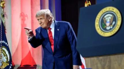 Украина в западне: Трамп готовит сенсационный поворот в отношениях с РФ