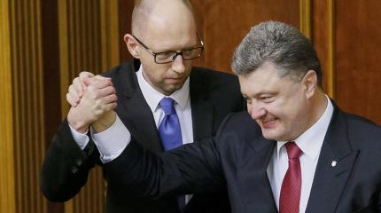 Почему Украина с таким увлечением пилит ветку, на которой сидит? Почему Украина с таким увлечением пилит ветку, на которой сидит?