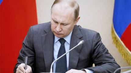 Путина заманивают в капкан: калининградский кризис возник не просто так Путина заманивают в капкан: калининградский кризис возник не просто так