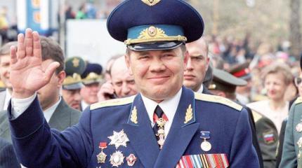Лебединая песня: Генерал, который мог изменить власть в России Лебединая песня: Генерал, который мог изменить власть в России