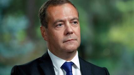Sohu пишет о «секретном послании Путина», которое Медведев передал в Пекине Sohu пишет о «секретном послании Путина», которое Медведев передал в Пекине