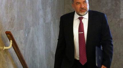 Лихой манёвр израильского министра обороны Лихой манёвр израильского министра обороны