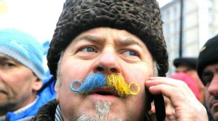 И в НАТО вступить, и День Победы отметить И в НАТО вступить, и День Победы отметить