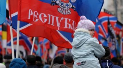 Киев сам руками и ногами отталкивает от себя Донбасс Киев сам руками и ногами отталкивает от себя Донбасс