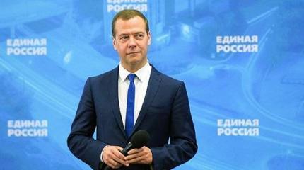 Рейтинги власти перед новыми вызовами Рейтинги власти перед новыми вызовами