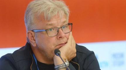 Куликов: Зеленский сел в лужу, пытаясь задеть Донбасс «державним прапором» Куликов: Зеленский сел в лужу, пытаясь задеть Донбасс «державним прапором»