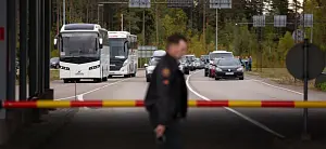 Восточные государства ЕС запретили въезд автомобилям с российскими номерами Восточные государства ЕС запретили въезд автомобилям с российскими номерами