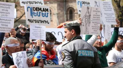 Конституционные реформы в Армении: всегда ли дважды два четыре?