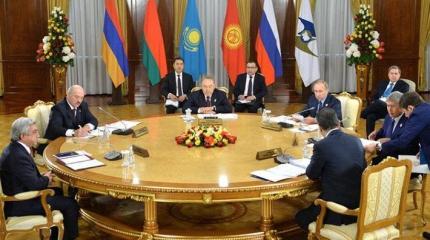 Был бы повод - Украина найдется: зачем ЕС пеняет России на сложности с ЕАЭC Был бы повод - Украина найдется: зачем ЕС пеняет России на сложности с ЕАЭC