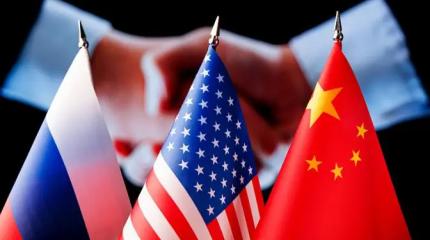 Страшный сон для ЕС: Трамп, Путин и Си Цзиньпин распишут партию «на троих» Страшный сон для ЕС: Трамп, Путин и Си Цзиньпин распишут партию «на троих»