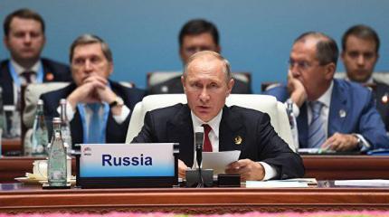 Путин о США: Трудно вести диалог с теми, кто путает Австрию с Австралией
