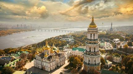 Киево-Печерская Лавра: Бандеровцы пойдут на штурм в 5 утра