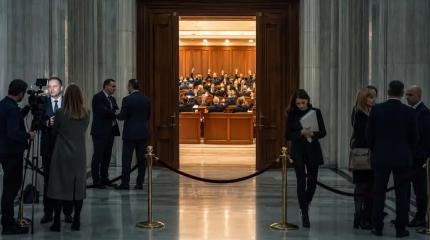 Парламент без противовесов: правящей в Молдове партии пока нечего бояться
